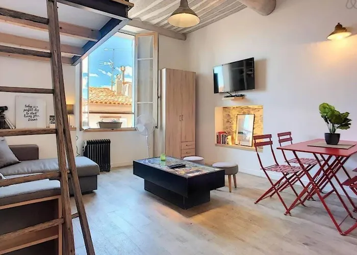 The Massena - Hypercentre - Ac - Old Town Apartment *